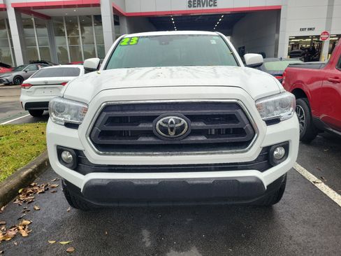 Used 2023 Toyota Tacoma SR5 image 2