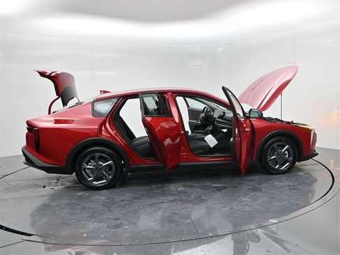 New 2025 Kia K4 LXS image 52