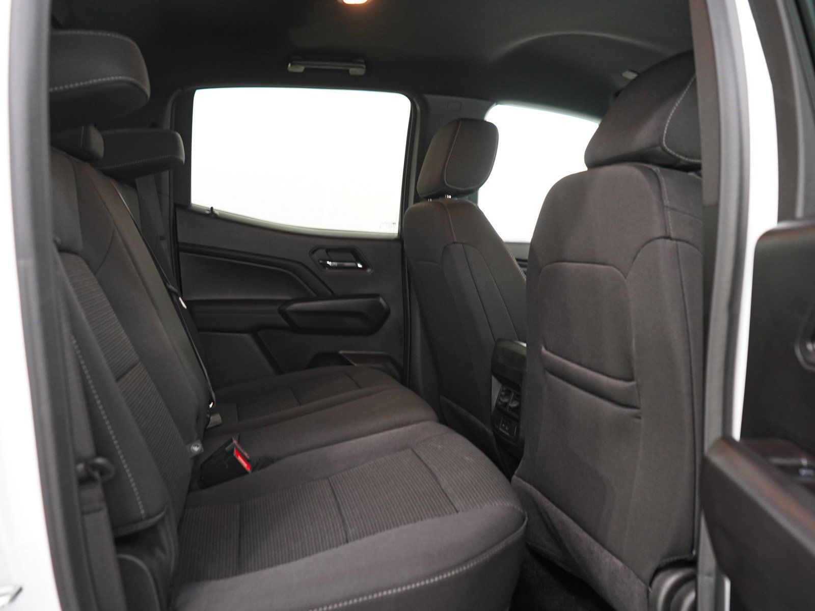 Used 2025 GMC Canyon Elevation w/ Convenience Package AWD/4WD image 15