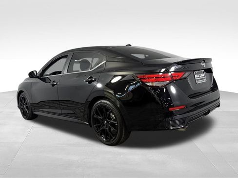 Used 2025 Nissan Sentra SR w/ Midnight Edition FWD image 8