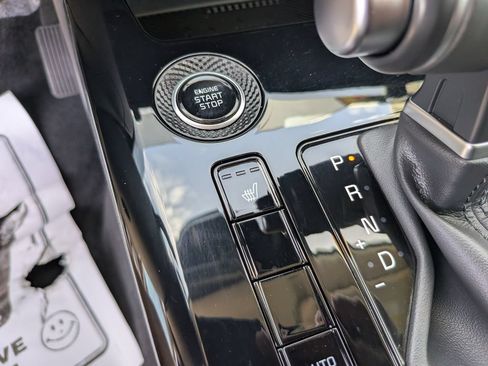 Certified 2023 Kia Niro EX FWD image 28