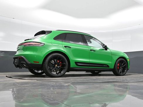 New 2026 Porsche Macan GTS image 38