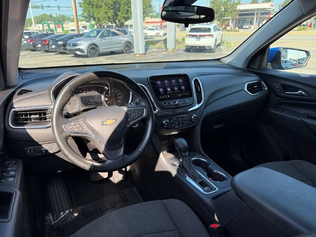 Used 2024 Chevrolet Equinox LT FWD image 16