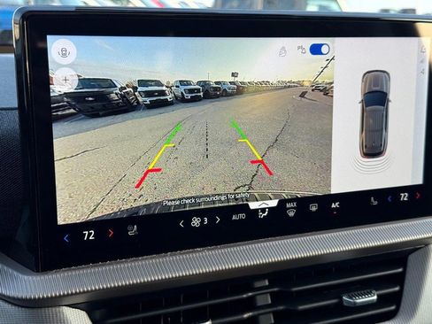 New 2026 Ford Explorer Active w/ Active Comfort Package image 16