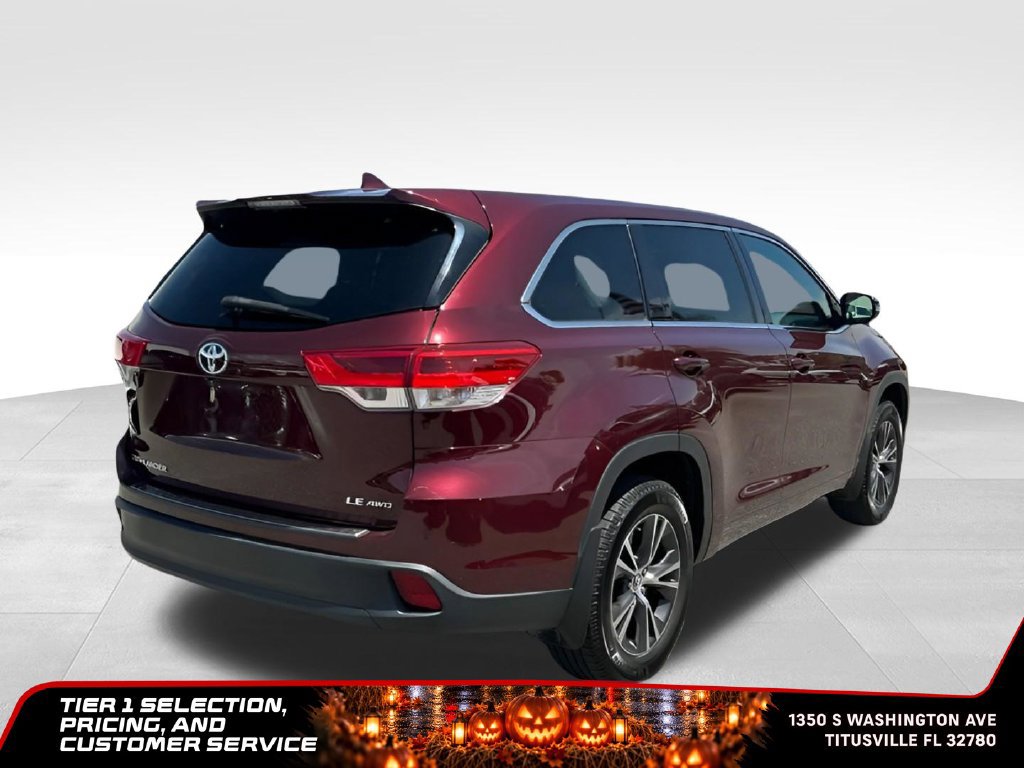 Used 2018 Toyota Highlander Plus w/ Carpet Mat Package (TMS) AWD/4WD image 8