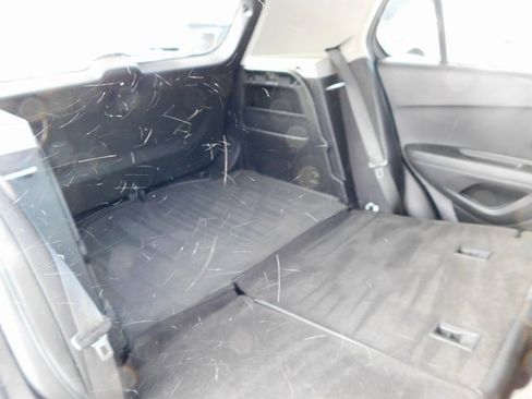 Used 2016 Chevrolet Trax LT w/ LT Convenience Package image 25