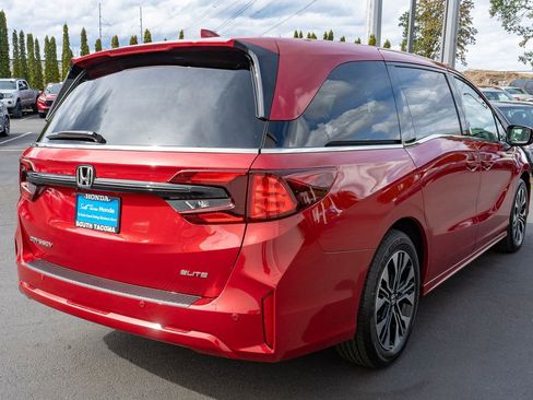 New 2026 Honda Odyssey Elite image 6