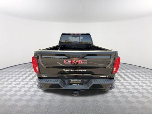 Used 2022 GMC Sierra 2500 AT4 w/ AT4 Premium Plus Package image 6