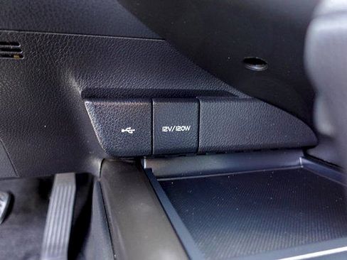 Used 2021 Toyota Camry LE FWD image 18