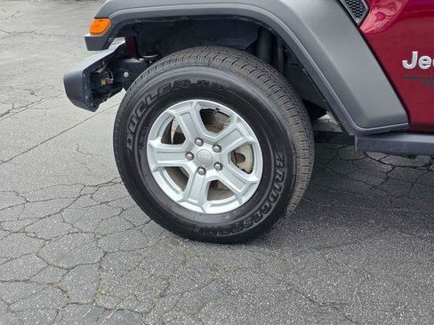 Used 2021 Jeep Wrangler Unlimited Sport AWD/4WD image 41