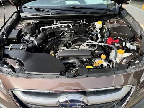 Used 2022 Subaru Outback Limited AWD/4WD image 16