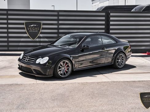 Used 2008 Mercedes-Benz CLK 63 AMG Black Series image 4