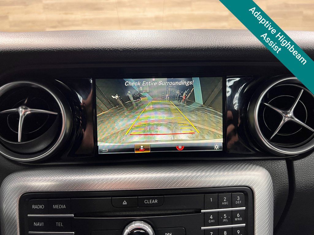 Used 2020 Mercedes-Benz SLC 300 image 8