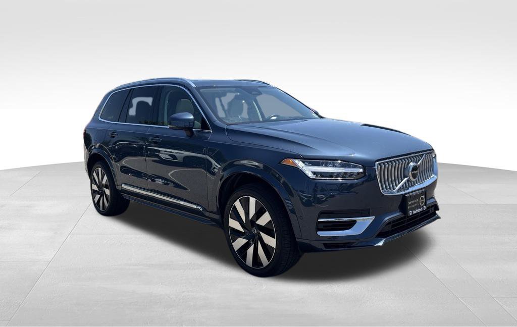 Certified 2023 Volvo XC90 T8 Ultimate w/ Lounge Package AWD/4WD image 38