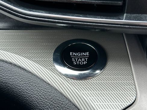 Certified 2023 Ford Explorer XLT w/ Equipment Group 202A image 23