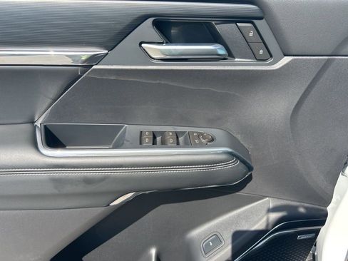 New 2026 GMC Acadia Elevation FWD image 22