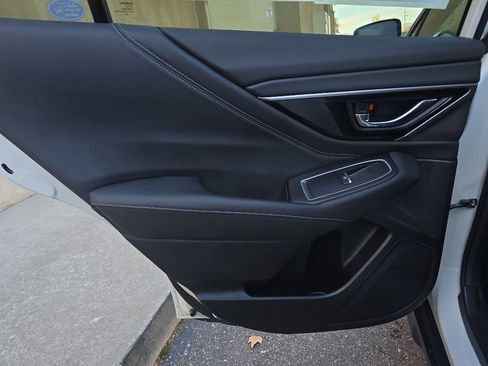 Used 2023 Subaru Outback Limited image 29