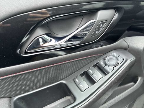 Certified 2023 Chevrolet Traverse RS image 23