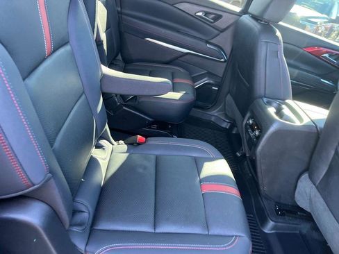 Used 2025 Chevrolet Traverse RS w/ LPO, Floor Liner Package image 28