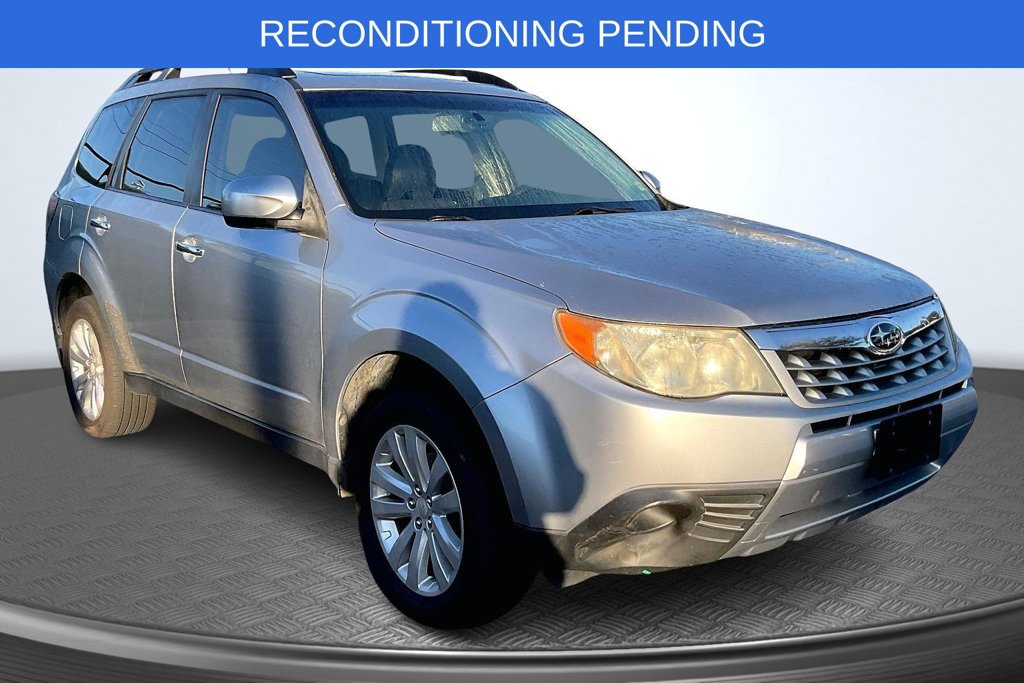 Used 2012 Subaru Forester 2.5X Premium w/ Popular Pkg 3 AWD/4WD image 1