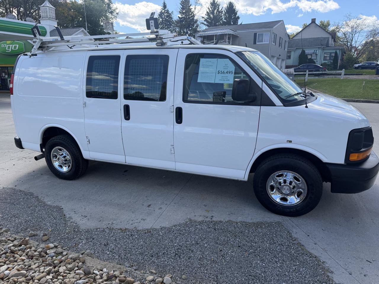 Used 2015 Chevrolet Express 2500 RWD image 5