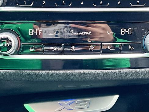 Used 2021 BMW X3 xDrive30i w/ M Sport Package image 17