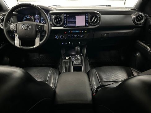 Used 2021 Toyota Tacoma TRD Off-Road w/ TRD Premium Off Road Package AWD/4WD image 23