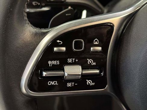 Used 2022 Mercedes-Benz GLA 250 4MATIC image 18