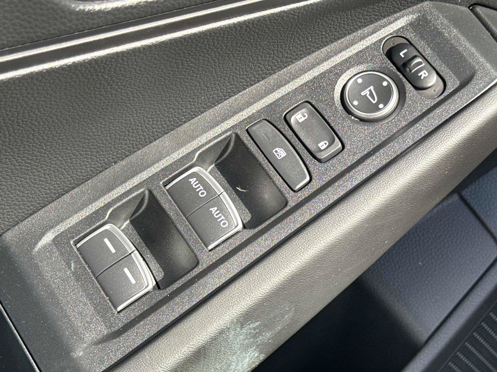 Certified 2024 Honda Accord LX image 17