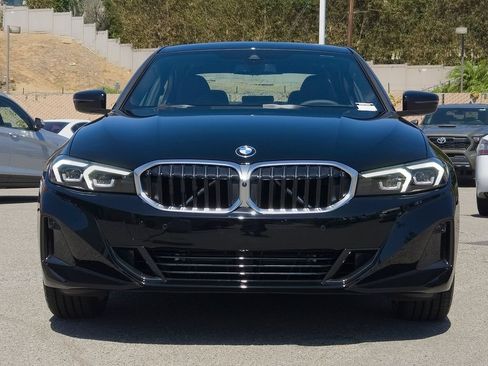 New 2026 BMW 330i Sedan w/ Convenience Package RWD image 2