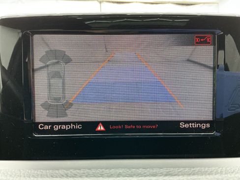 Used 2018 Audi Q3 2.0T Premium AWD/4WD image 36