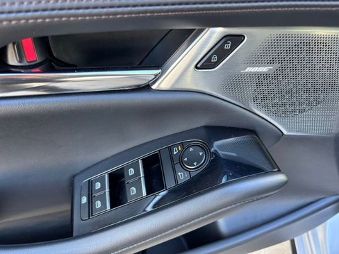 Used 2023 MAZDA MAZDA3 s image 15