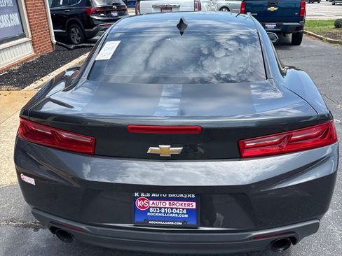 Used 2016 Chevrolet Camaro LT RWD image 5