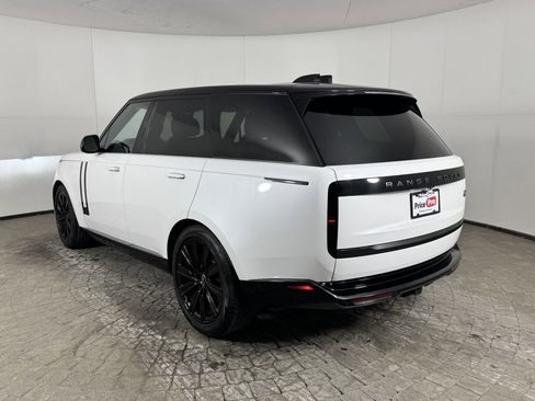 Used 2023 Land Rover Range Rover SE image 5