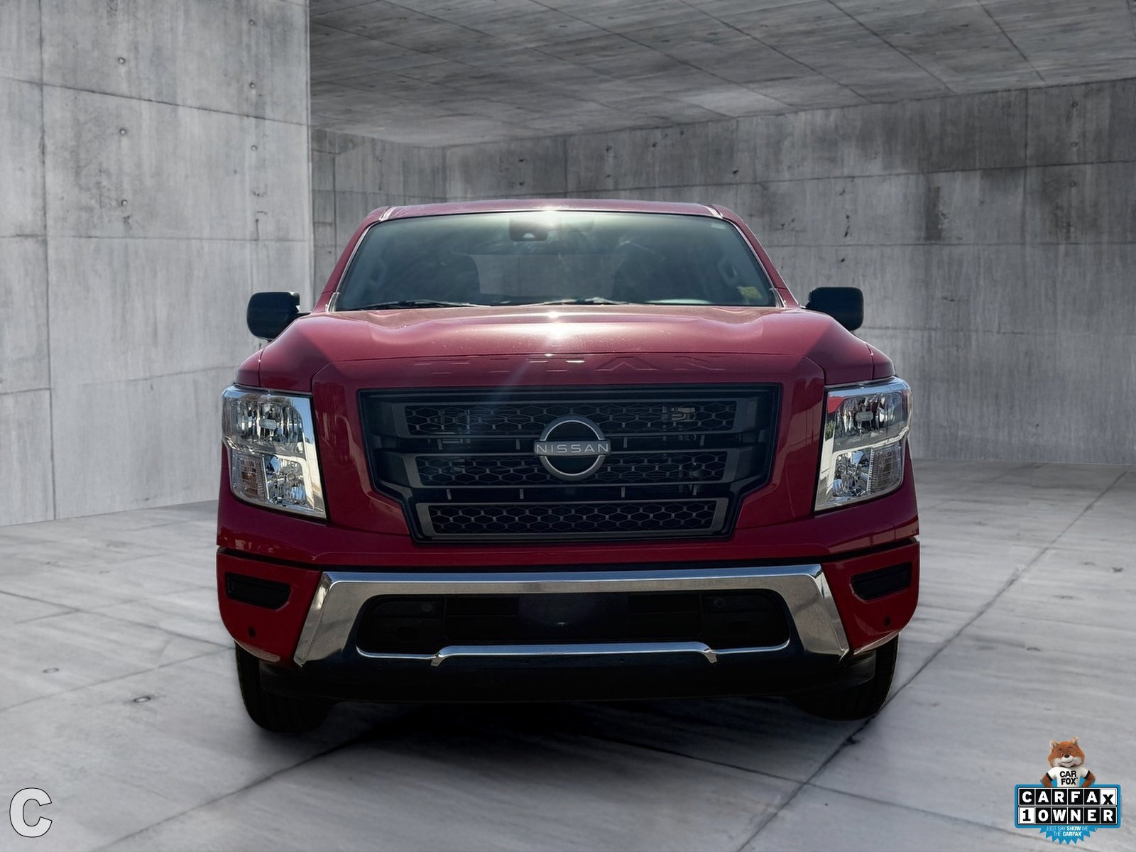 Used 2024 Nissan Titan SV w/ SV Convenience Package RWD image 9