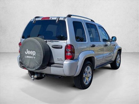 Used 2006 Jeep Liberty Limited image 5