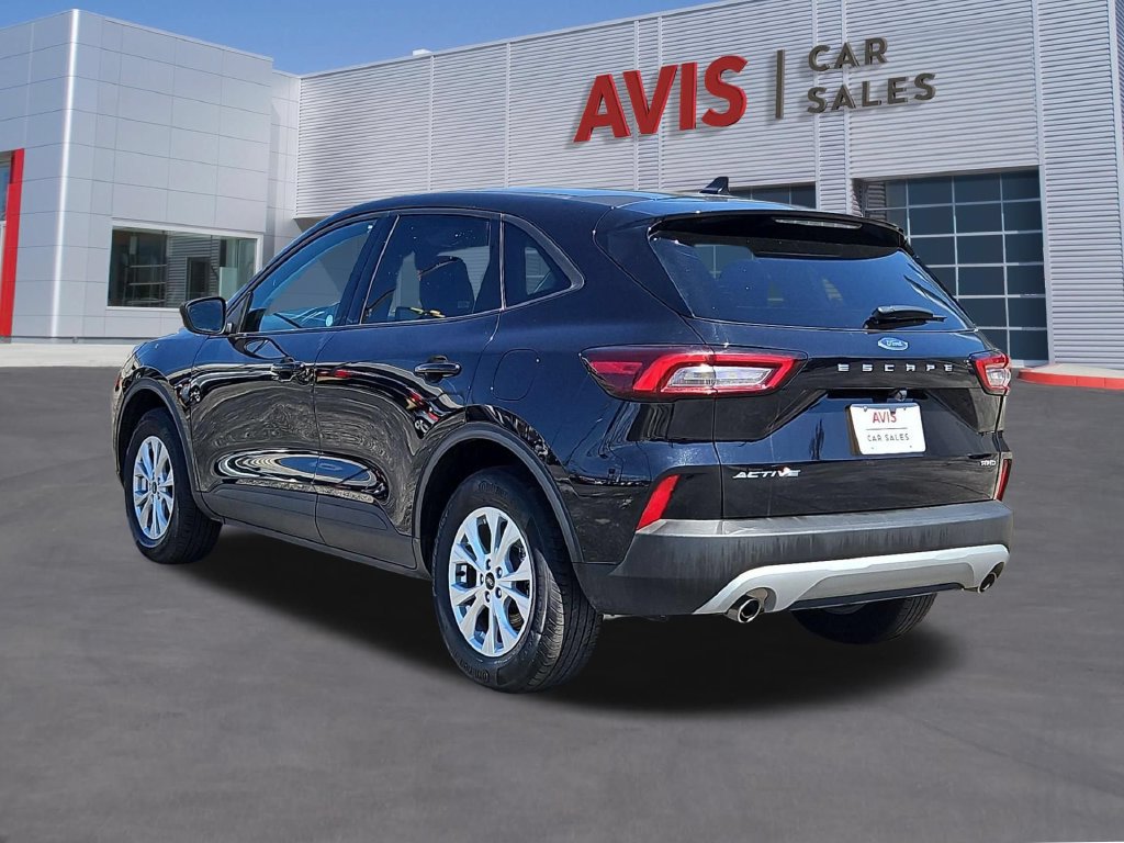 Used 2025 Ford Escape Active AWD/4WD image 9