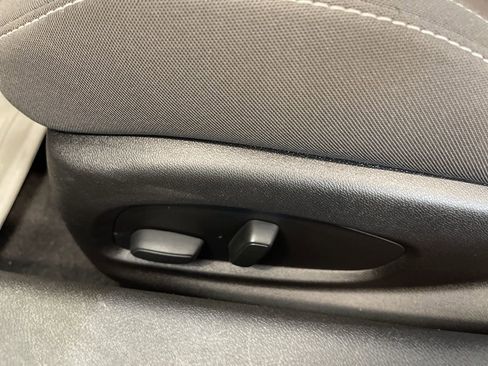 Used 2017 Chevrolet Camaro SS image 11