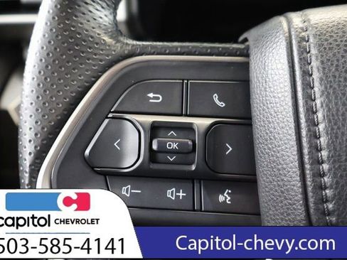 Used 2025 Toyota 4Runner TRD Off-Road Premium AWD/4WD image 18