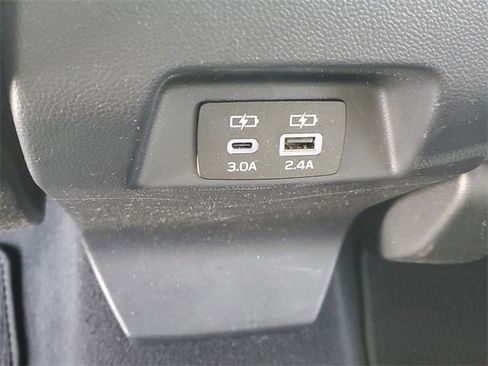 Certified 2024 Subaru Crosstrek 2.0i Premium image 11