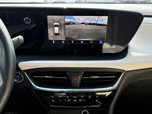 Used 2025 Buick Encore GX Avenir w/ Avenir Technology Package AWD/4WD image 24