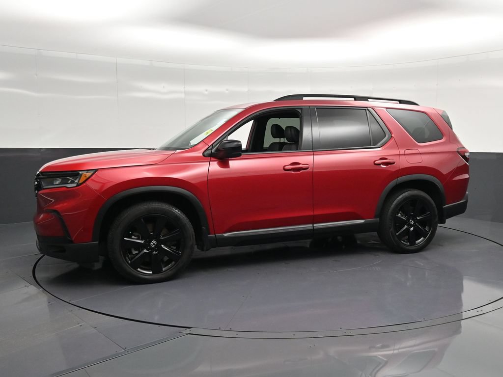 Used 2025 Honda Pilot Black Edition image 7