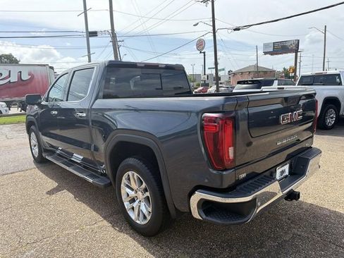 Used 2022 GMC Sierra 1500 SLT RWD image 9