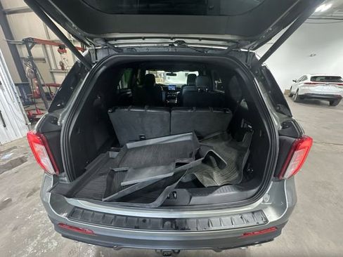 Used 2020 Ford Explorer ST w/ ST High-Performance Pack AWD/4WD image 26
