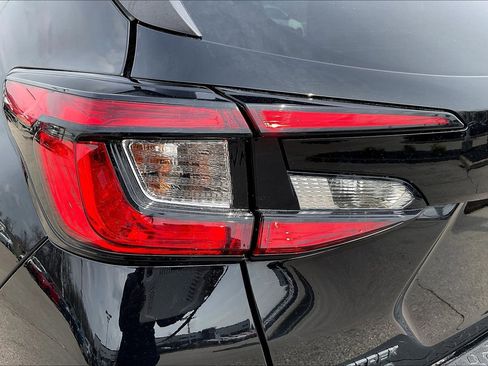 Certified 2024 Subaru Crosstrek 2.5i Wilderness w/ Crosstrek Mirror Package AWD/4WD image 31