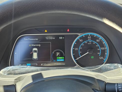 Used 2024 Nissan Leaf S FWD image 10