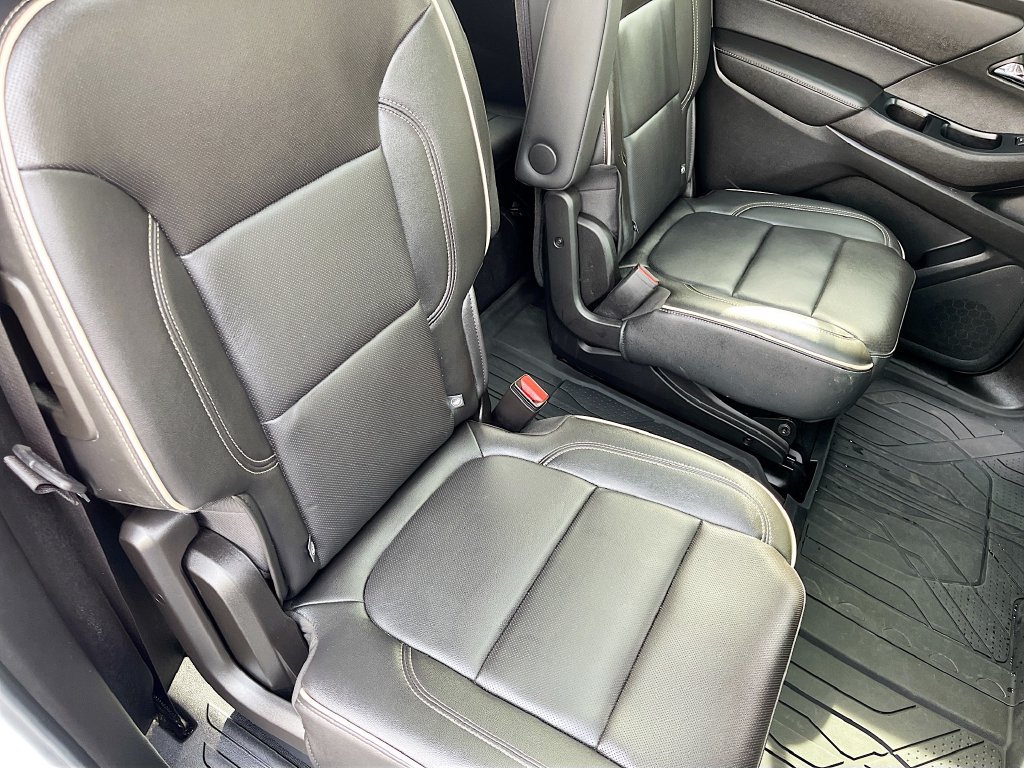 Used 2022 Chevrolet Traverse Premier AWD/4WD image 30