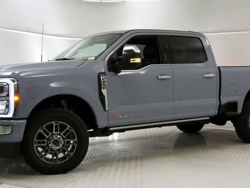 Certified 2024 Ford F250 Limited AWD/4WD image 6