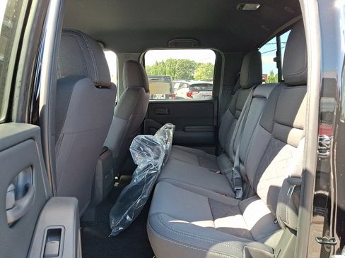 New 2026 Nissan Frontier SV w/ All-Weather Content Package image 6