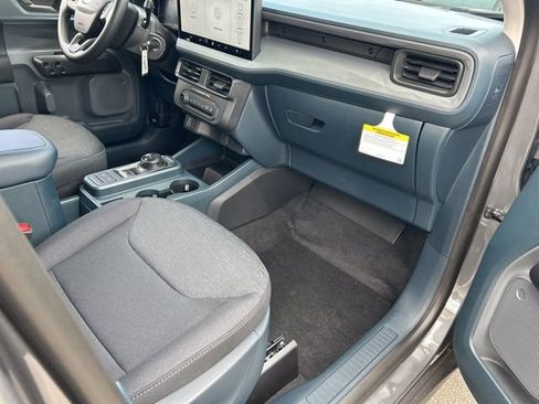 New 2026 Ford Maverick XL image 11